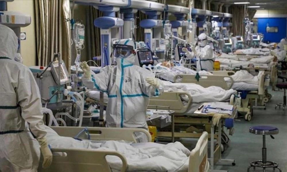 Πανδημία: Γιατί αυξάνεται ο αριθμός των θανάτων ενώ μειώνεται των κρουσμάτων;
